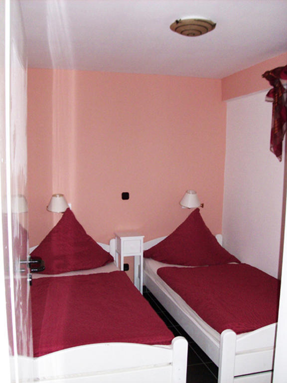 Gaestehaus Strandkonsulat Scharbeutz Quarto foto